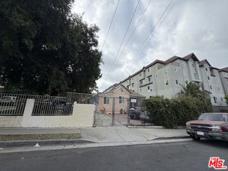 427 N Bixel Street, Los Angeles, CA 90026