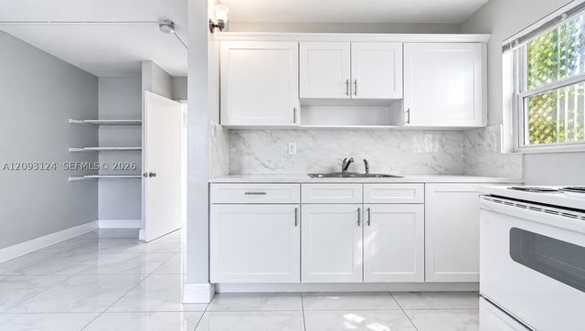 426 NW 14th Ave 1-8, Fort Lauderdale, FL 33311