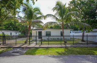 14035 NW 6th Avenue, North Miami, FL 33168