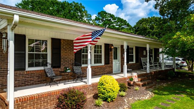 427 Pelzer Highway, Easley, SC 29642