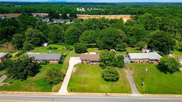 427 Pelzer Highway, Easley, SC 29642