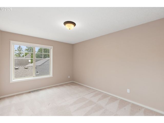 6441 Sw SANTA MONICA Ct, Portland, OR 97221