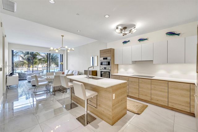 10201 E Bay Harbor Drive 203, Bay Harbor Islands, FL 33154