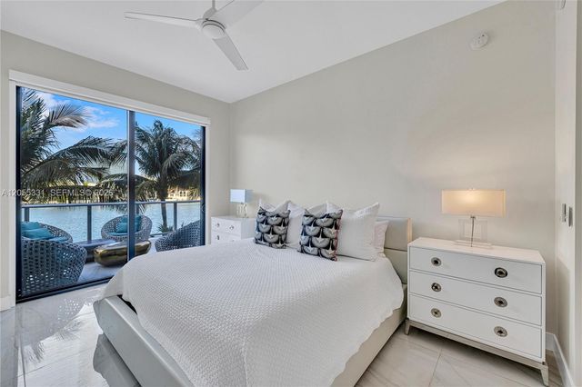 10201 E Bay Harbor Drive 203, Bay Harbor Islands, FL 33154