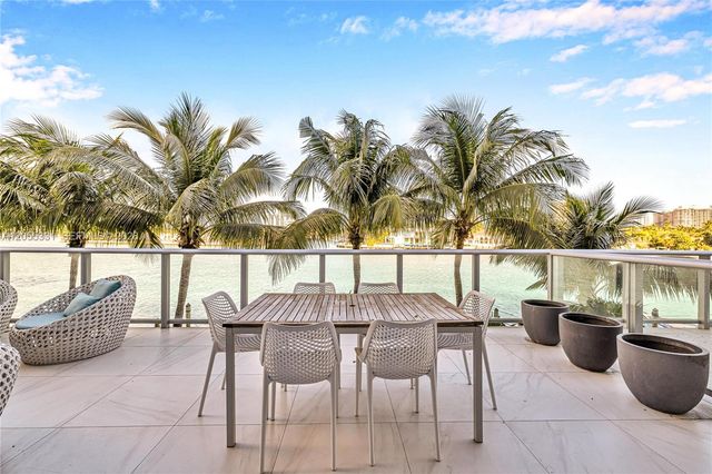 10201 E Bay Harbor Drive 203, Bay Harbor Islands, FL 33154
