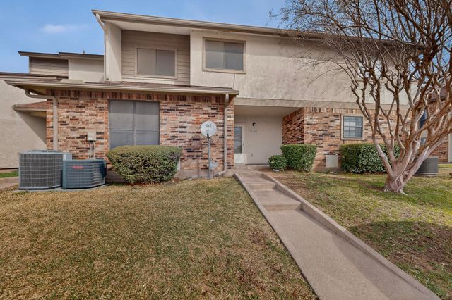 1025 Turtle Lake Boulevard 111, Irving, TX 75060