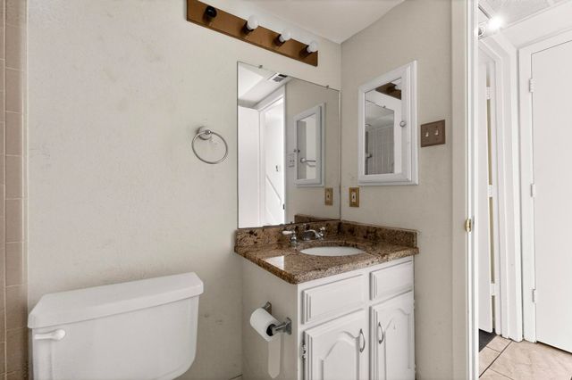 1025 Turtle Lake Boulevard 111, Irving, TX 75060