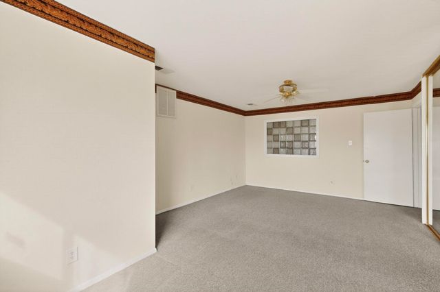 1025 Turtle Lake Boulevard 111, Irving, TX 75060