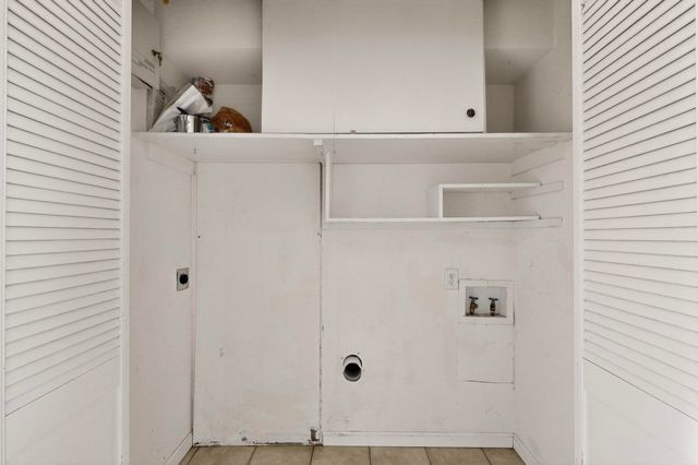 1025 Turtle Lake Boulevard 111, Irving, TX 75060