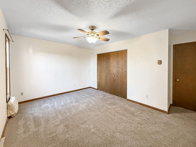 336 13th Avenue E, West Fargo, ND 58078