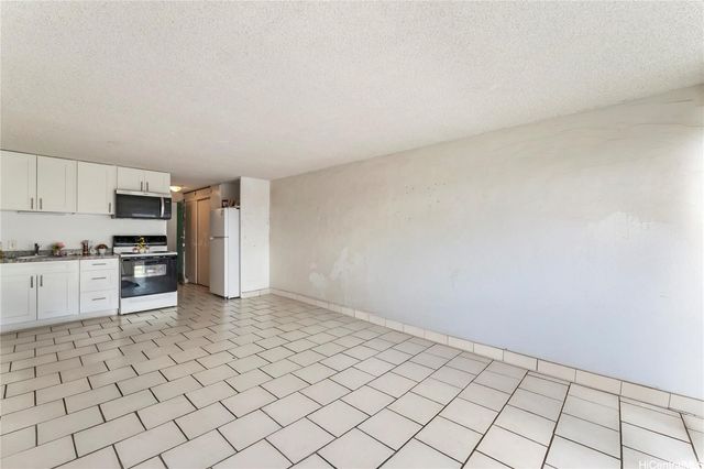 85-175 Farrington Highway C333, Waianae, HI 96792