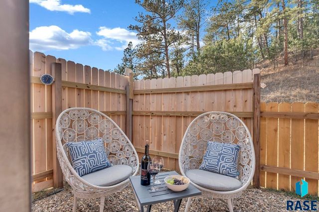 24227 Granite Point Ct Court, Keystone, SD 57751