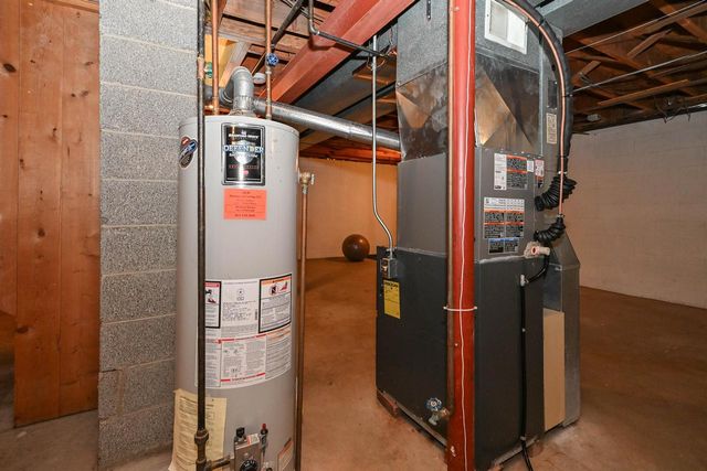 1636 W Fairfield COURT, Glendale, WI 53209