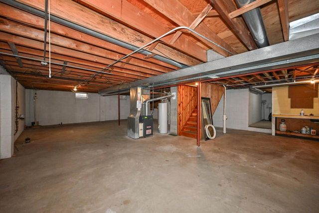 1636 W Fairfield COURT, Glendale, WI 53209