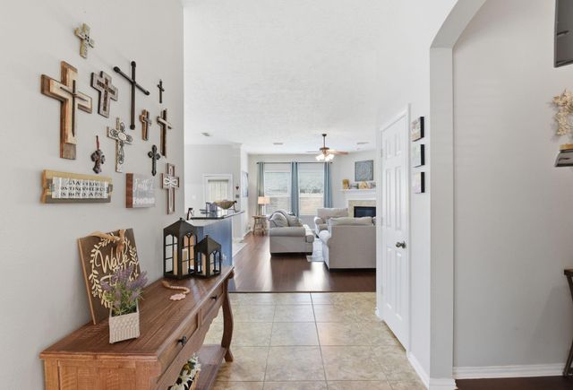 2821 Chinaberry Park Lane, League City, TX 77573