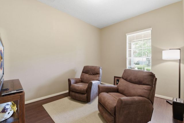 2821 Chinaberry Park Lane, League City, TX 77573