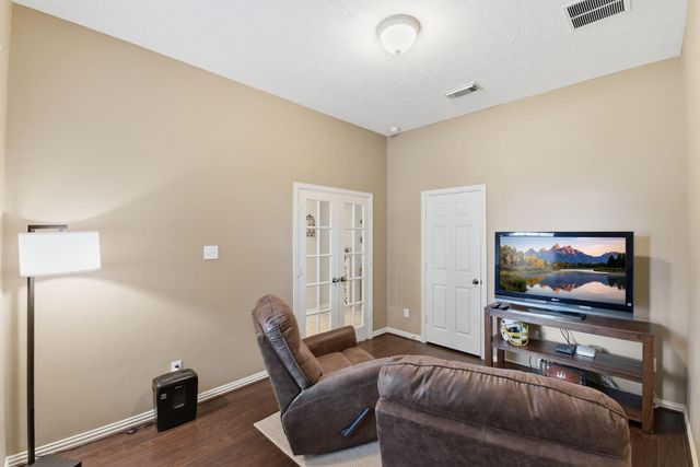 2821 Chinaberry Park Lane, League City, TX 77573