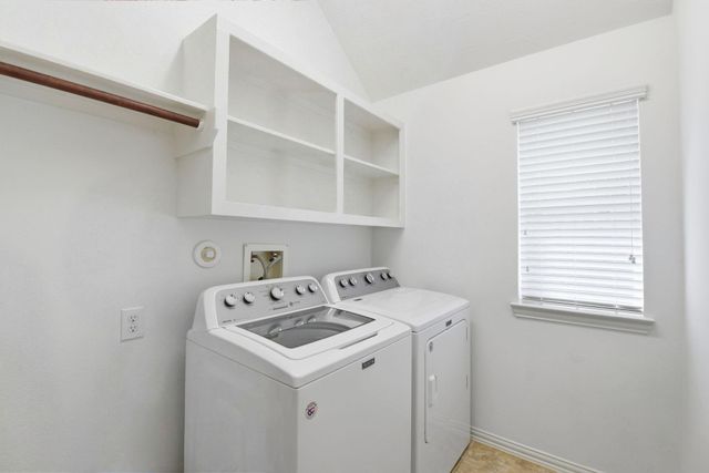 2821 Chinaberry Park Lane, League City, TX 77573