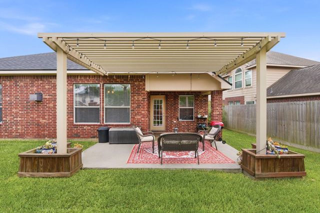 2821 Chinaberry Park Lane, League City, TX 77573