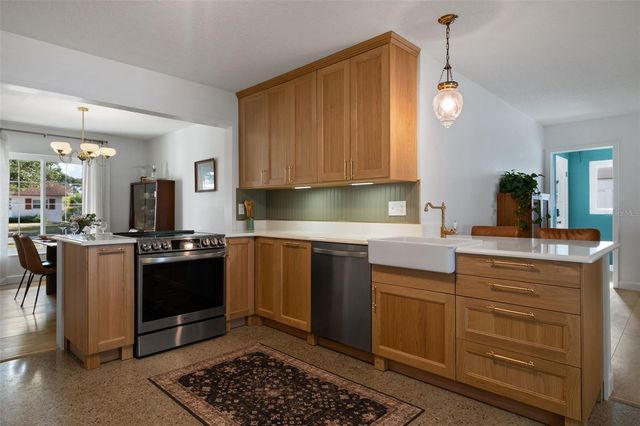 513 CORNWALL ROAD, Winter Park, FL 32792