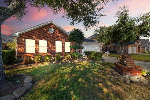 3318 Keithwood Circle W, Pearland, TX 77584
