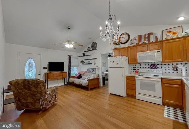 10665 HORSESHOE CT, La Plata, MD 20646