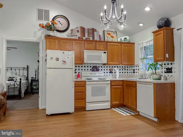 10665 HORSESHOE CT, La Plata, MD 20646