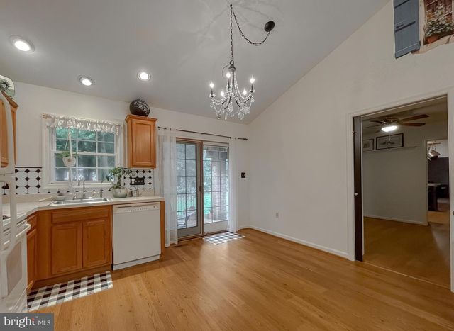 10665 HORSESHOE CT, La Plata, MD 20646