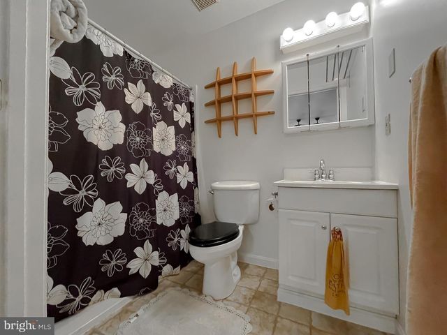 10665 HORSESHOE CT, La Plata, MD 20646
