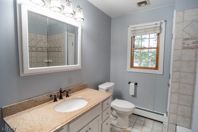 130 Loretta St, Woodbridge Twp., NJ 08861