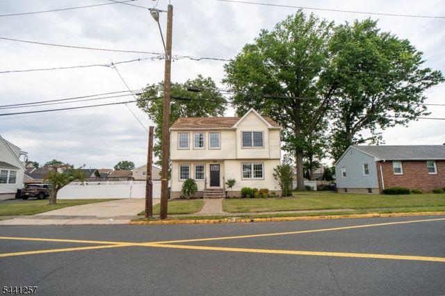 130 Loretta St, Woodbridge Twp., NJ 08861