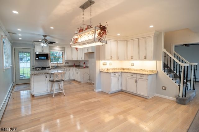 130 Loretta St, Woodbridge Twp., NJ 08861