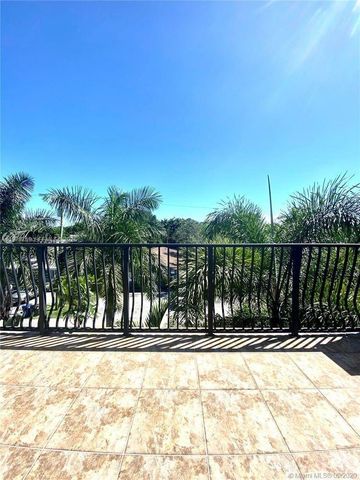 1117 SW 1st st 1129, Fort Lauderdale, FL 33312