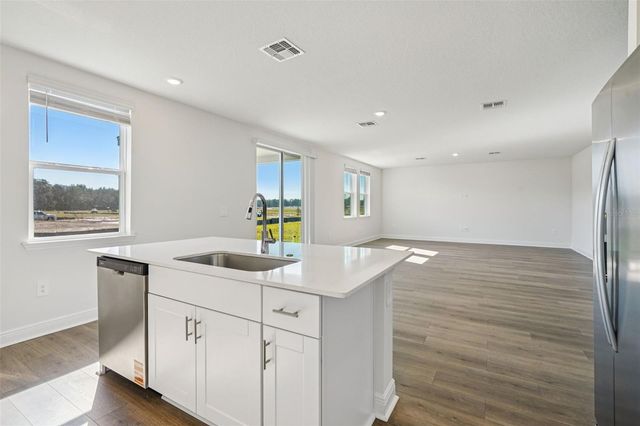 843 SUNSHOWER DRIVES, Haines City, FL 33844