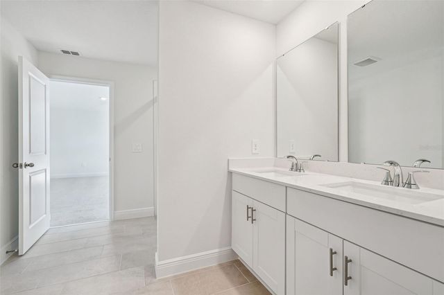 843 SUNSHOWER DRIVES, Haines City, FL 33844