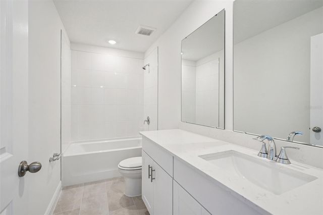 843 SUNSHOWER DRIVES, Haines City, FL 33844