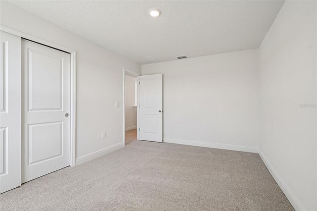 843 SUNSHOWER DRIVES, Haines City, FL 33844