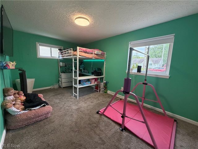 4219 Brockley Avenue, Sheffield Lake, OH 44054