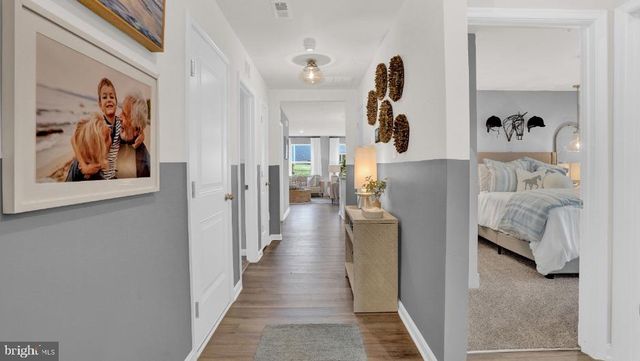 180 BELLA DR, York, PA 17404