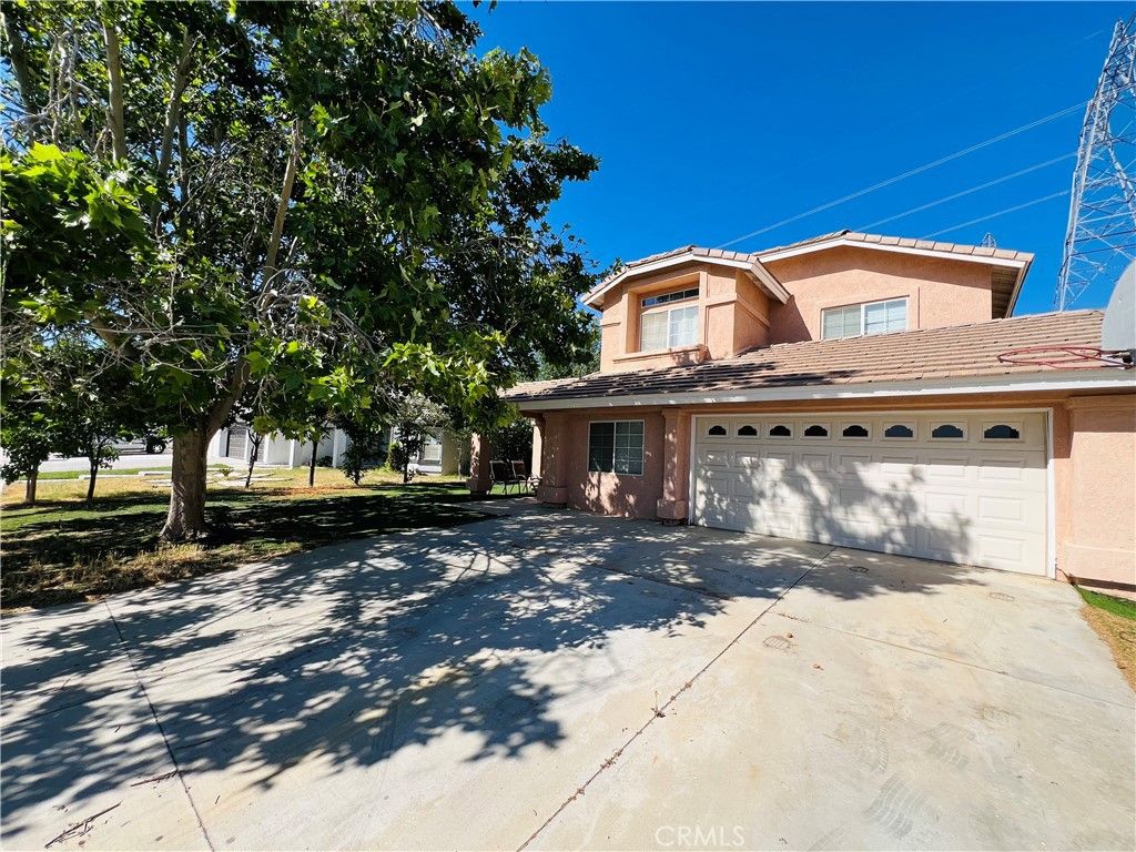 12452 Kirkwood, Victorville, CA 92392