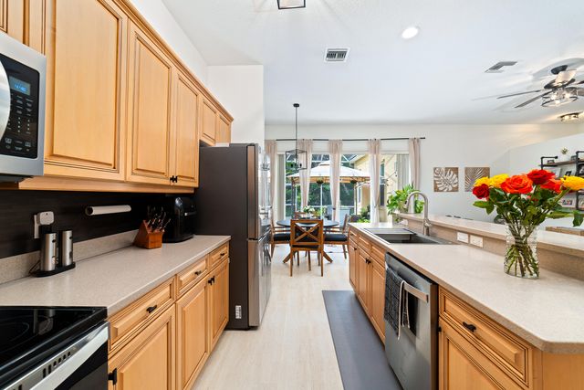 7936 AMBLESIDE Way, Lake Worth, FL 33467