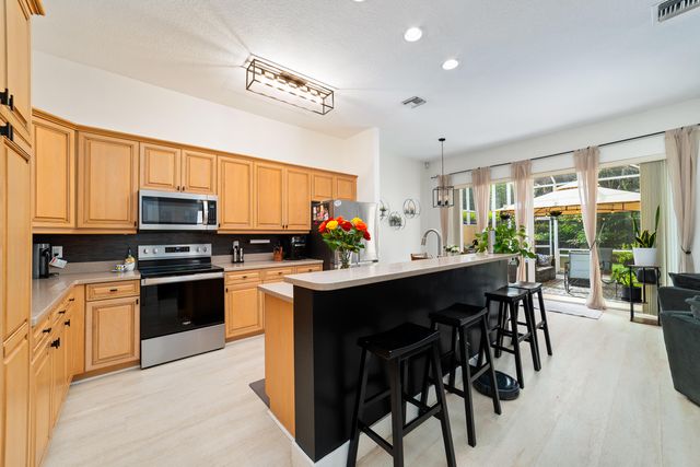 7936 AMBLESIDE Way, Lake Worth, FL 33467