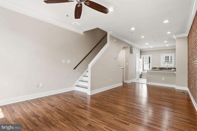 4404 LONGFELLOW ST, Hyattsville, MD 20781
