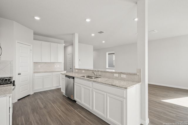 14978 Fischer Garden, San Antonio, TX 78253