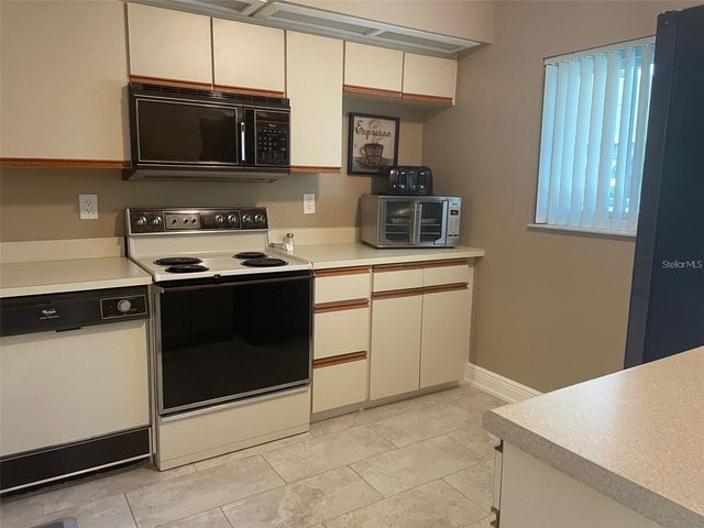 1247 S MARTIN LUTHER KING JR AVENUE D103, Clearwater, FL 33756