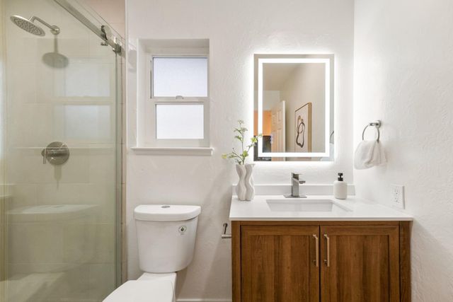 1070 Mercedes Avenue 24, Los Altos, CA 94022