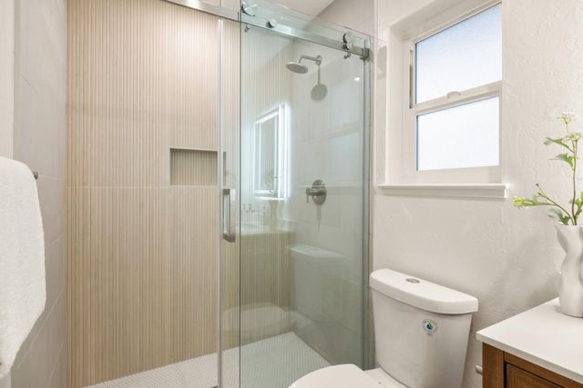 1070 Mercedes Avenue 24, Los Altos, CA 94022