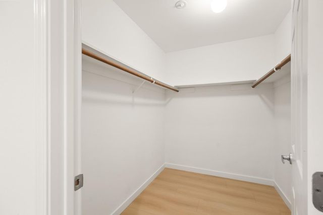 1070 Mercedes Avenue 24, Los Altos, CA 94022