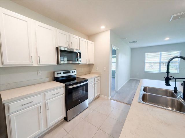 1818 IRBY COURT, Tavares, FL 32778