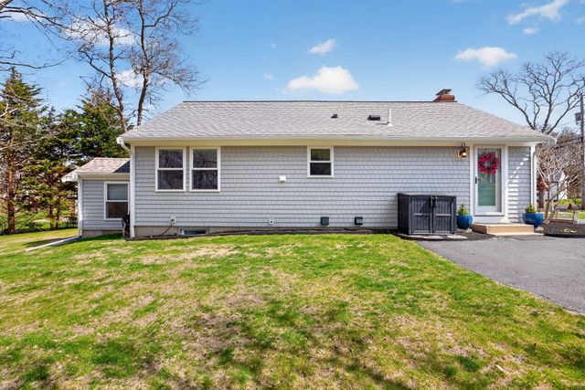 28 Chipman Road, Sandwich, MA 02563